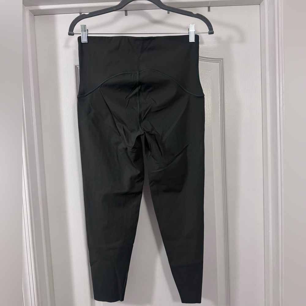 SPANX Booty Boost Leggings - Army Green - Picture 4 of 8